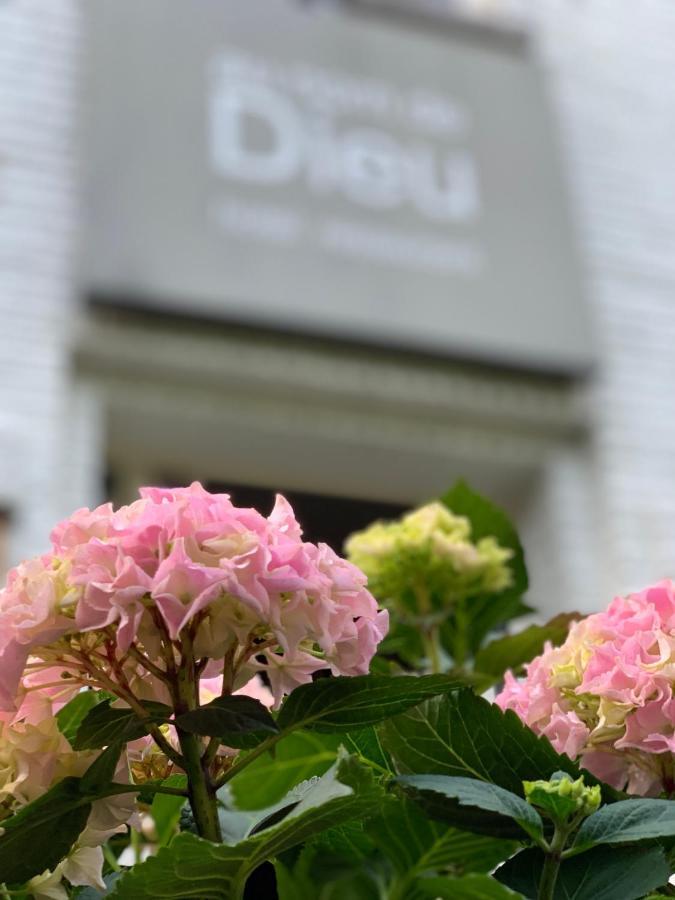 Hotel Au Nom De Dieu Дилсен-Стокем Екстериор снимка